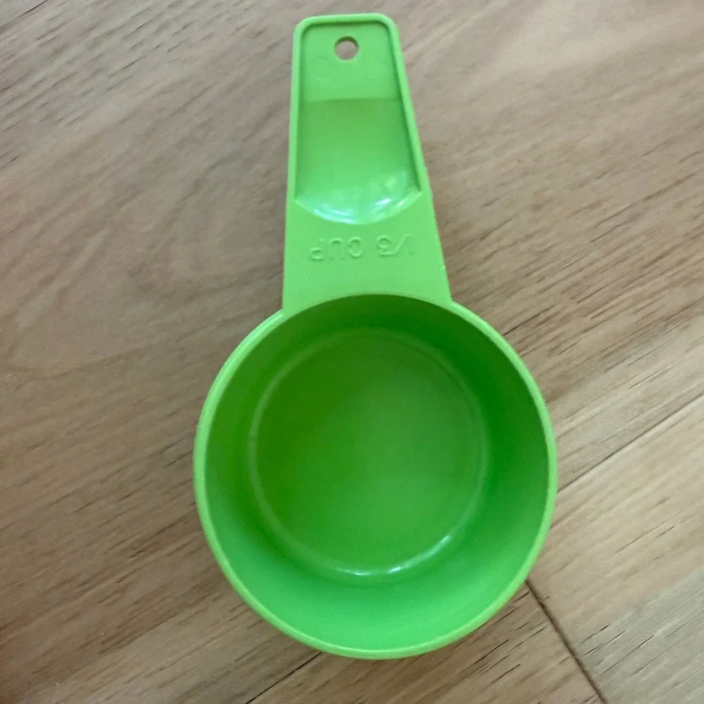 Tupperware Measuring Cup 1/3 Cup Apple Green Vintage Replacement Kitchen Tool